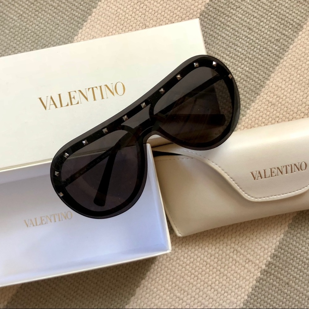 Valentino sunglasses